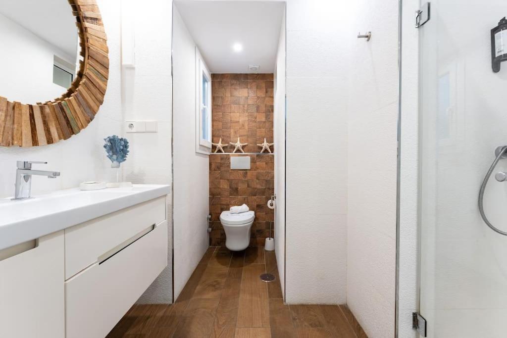 Super Central Malaga Flat With Terrace And Free Parking Bagian luar foto